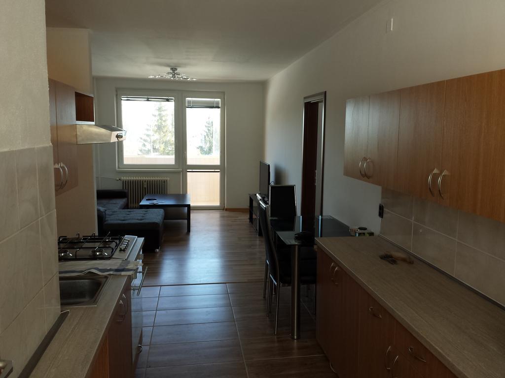 Apartmanovy Byt Pri Zubacke Strba Luaran gambar