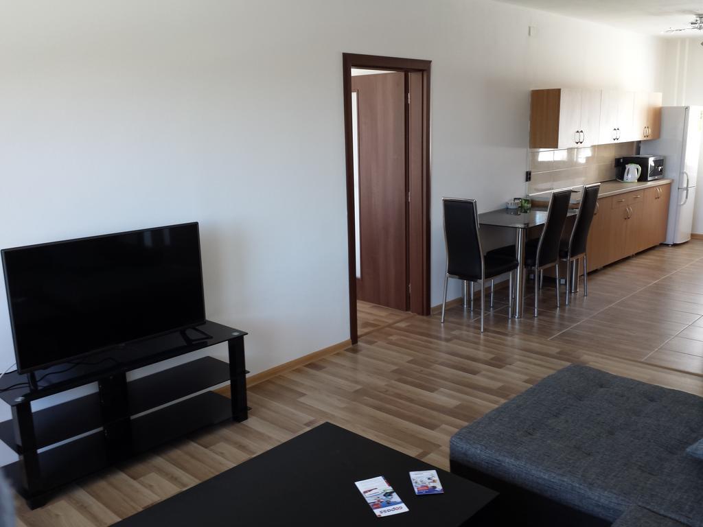 Apartmanovy Byt Pri Zubacke Strba Luaran gambar