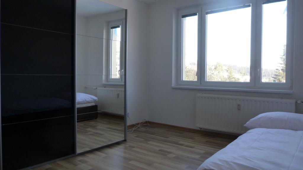 Apartmanovy Byt Pri Zubacke Strba Bilik gambar