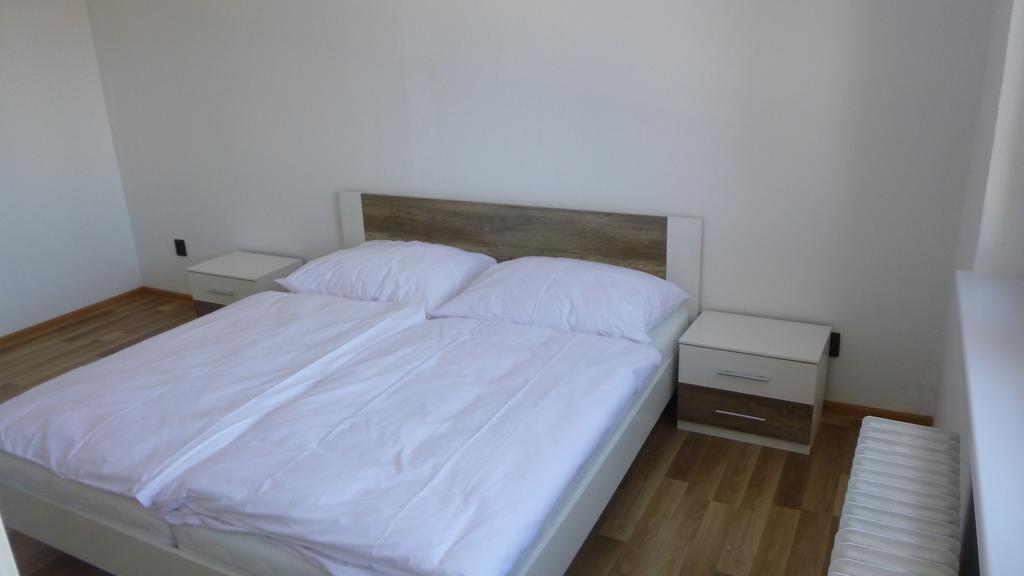 Apartmanovy Byt Pri Zubacke Strba Bilik gambar
