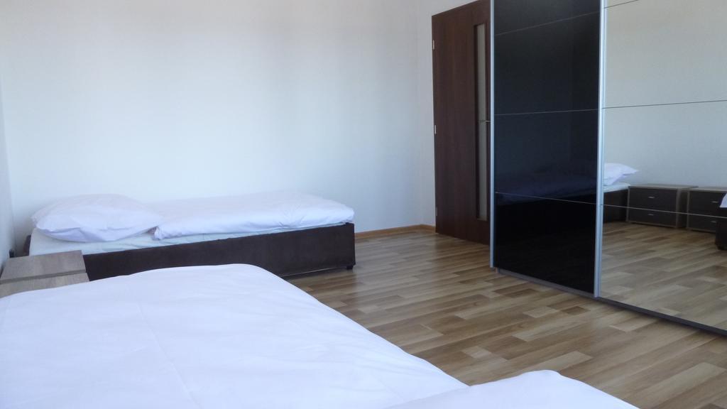 Apartmanovy Byt Pri Zubacke Strba Bilik gambar